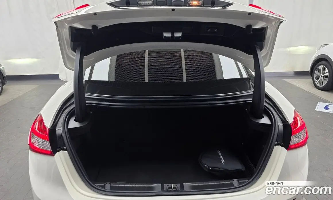 Maserati Ghibli 2019 3.0 автомат (гидро), фото 17
