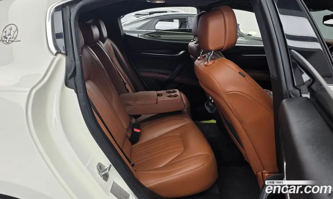 Maserati Ghibli 2019 3.0 автомат (гидро), фото 10