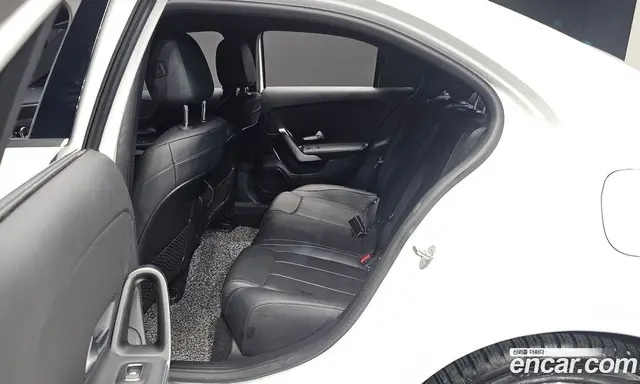 Mercedes-Benz A-Class 2021 2.0 автомат (гидро), миниатюра 11
