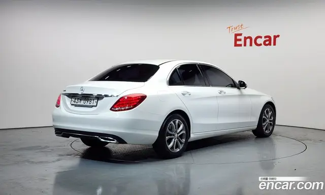 Mercedes-Benz C-Class 2015 2.0 автомат (гидро), миниатюра 2 Mercedes-Benz C-Class 2015 2.0 автомат (гидро), миниатюра 2