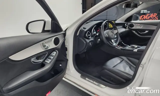 Mercedes-Benz C-Class 2015 2.0 автомат (гидро), миниатюра 10 Mercedes-Benz C-Class 2015 2.0 автомат (гидро), миниатюра 10