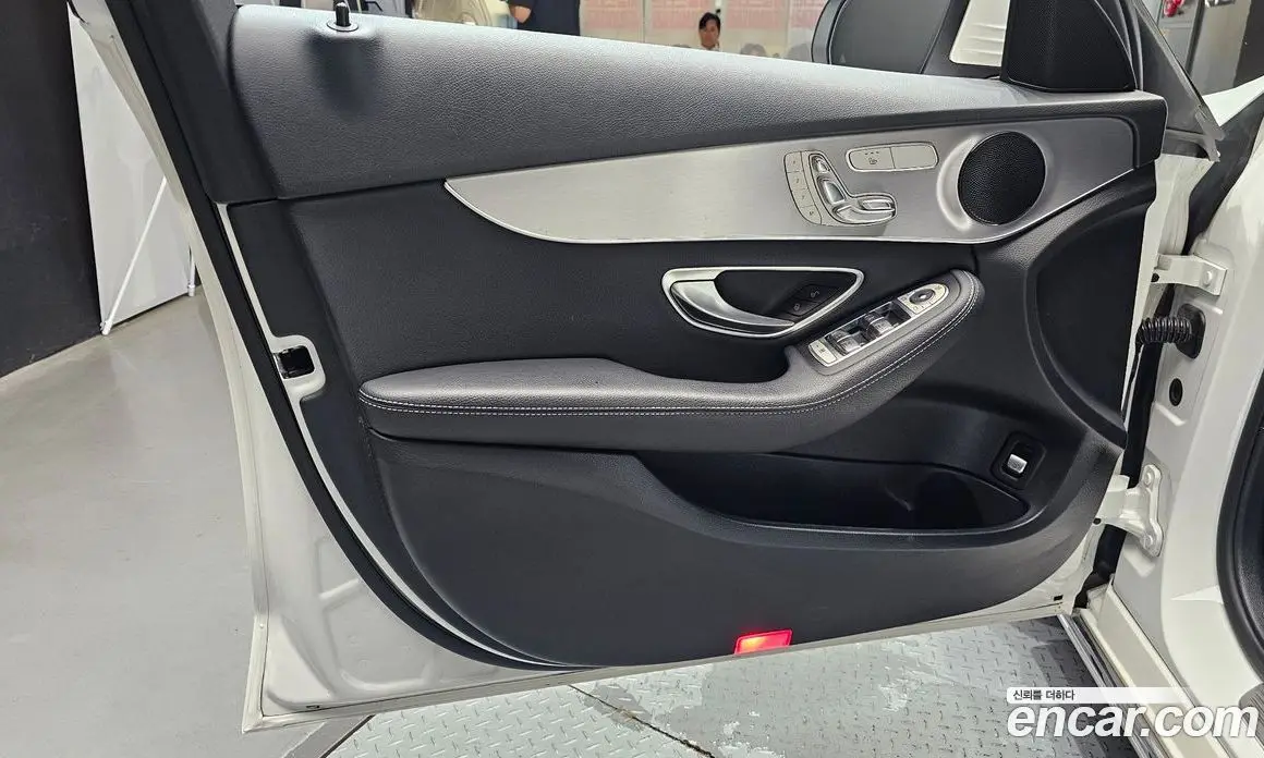 Mercedes-Benz C-Class 2018 2.1 автомат (гидро), фото 14