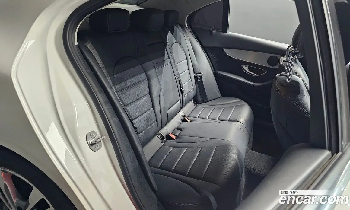 Mercedes-Benz C-Class 2018 2.1 автомат (гидро), фото 17