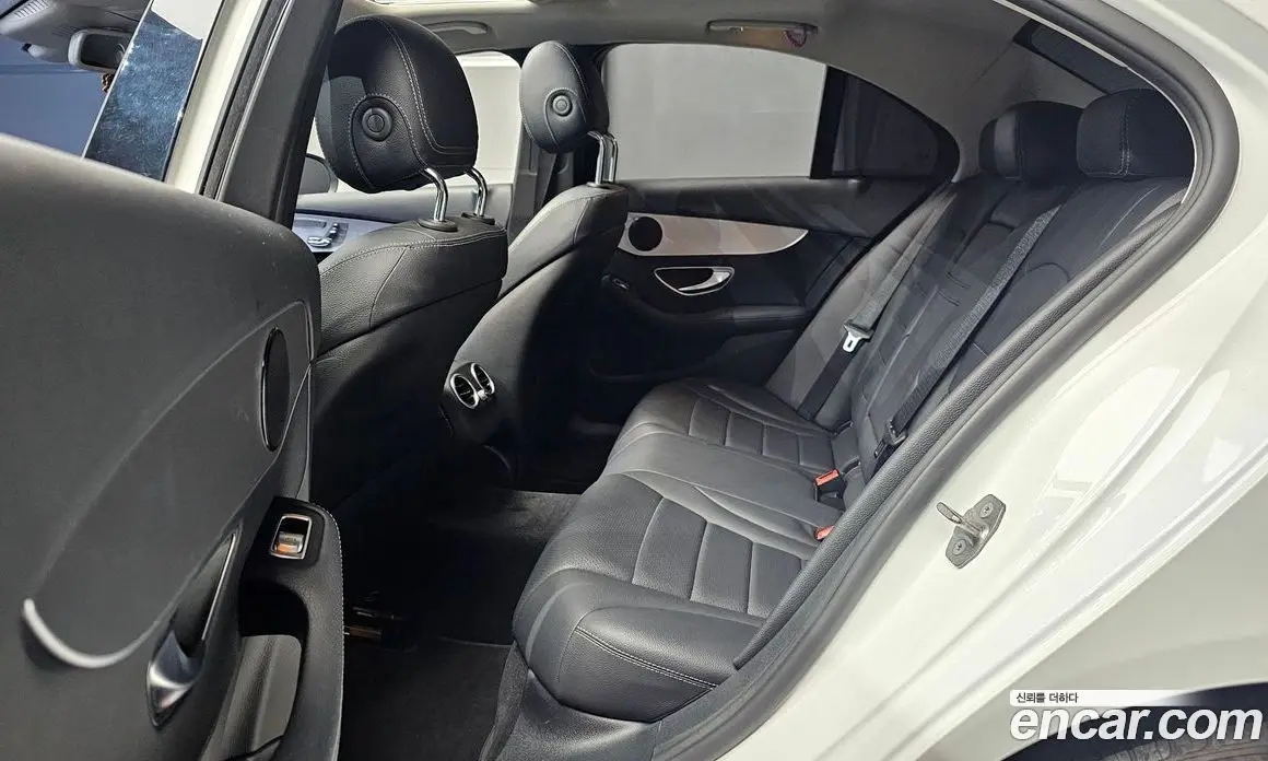 Mercedes-Benz C-Class 2018 2.1 автомат (гидро), фото 18