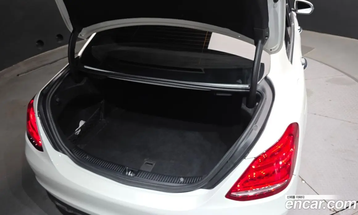 Mercedes-Benz C-Class 2018 2.1 автомат (гидро), фото 32