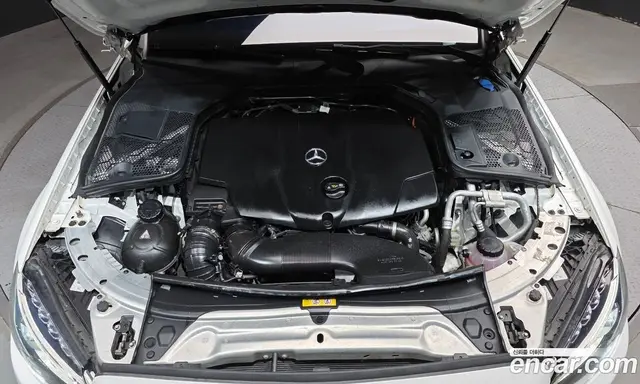 Mercedes-Benz C-Class 2018 2.1 автомат (гидро), миниатюра 6