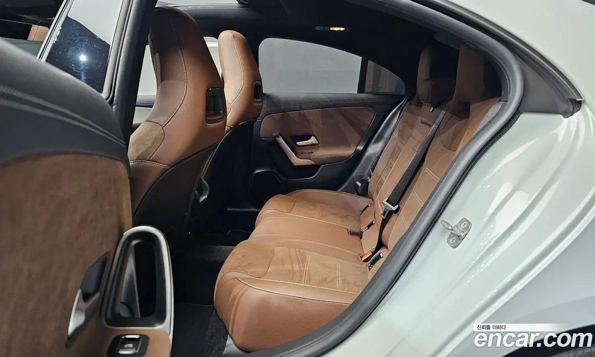 Mercedes-Benz CLA-Class 2024 2.0 автомат (гидро), фото 18
