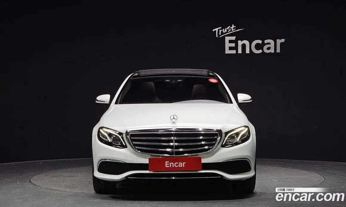 Mercedes-Benz E-Class 2017 2.0 автомат (гидро), фото 3