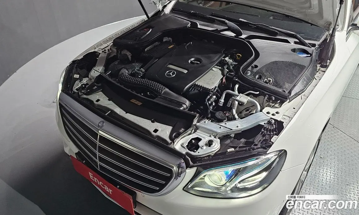 Mercedes-Benz E-Class 2017 2.0 автомат (гидро), фото 6