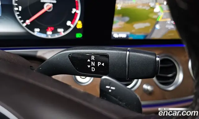 Mercedes-Benz E-Class 2017 2.0 автомат (гидро), миниатюра 9