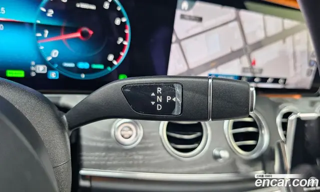 Mercedes-Benz E-Class 2021 2.0 автомат (гидро), миниатюра 12