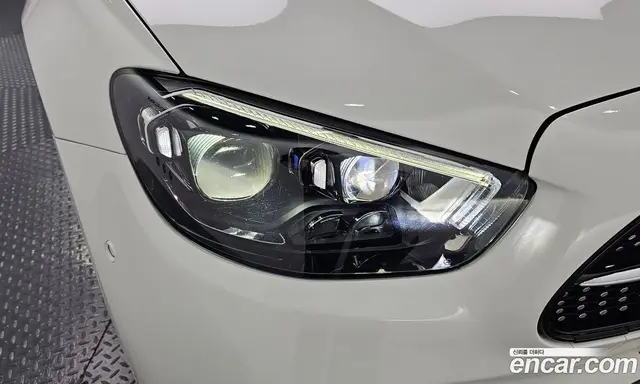 Mercedes-Benz E-Class 2021 2.0 автомат (гидро), миниатюра 8