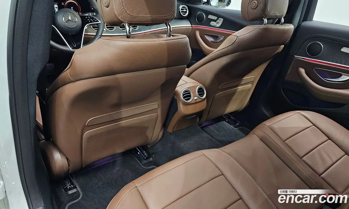Mercedes-Benz E-Class 2023 2.0 автомат (гидро), фото 27