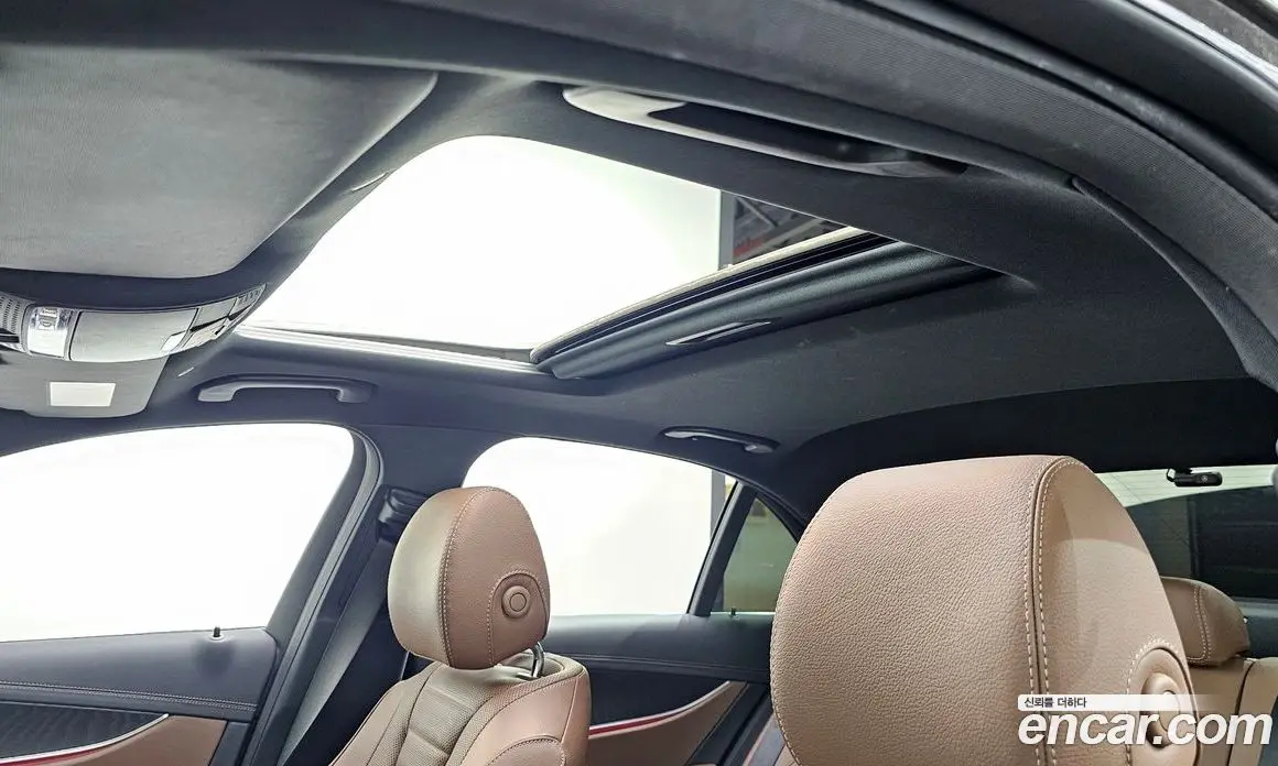 Mercedes-Benz E-Class 2023 2.0 автомат (гидро), фото 33