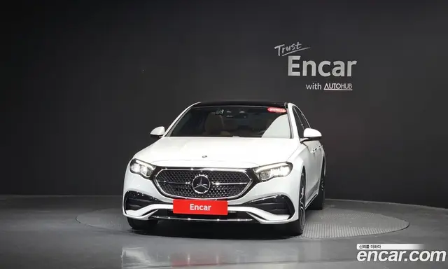 Mercedes-Benz E-Class 2025 2.0 автомат (гидро), миниатюра 2