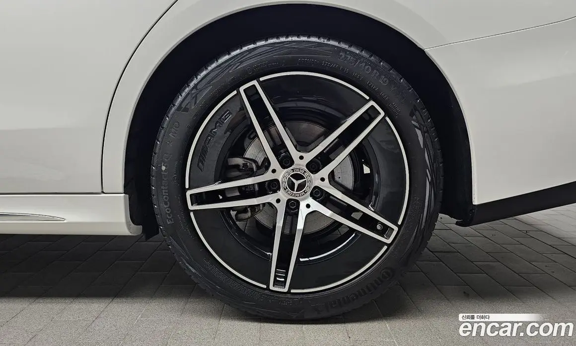Mercedes-Benz E-Class 2025 2.0 автомат (гидро), фото 6