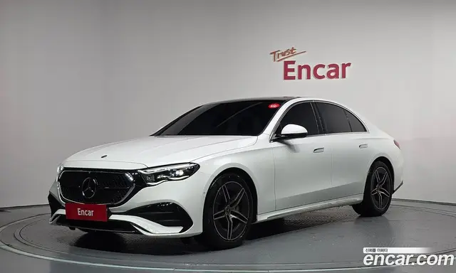 Mercedes-Benz E-Class 2026 2.0 автомат (гидро), миниатюра 1