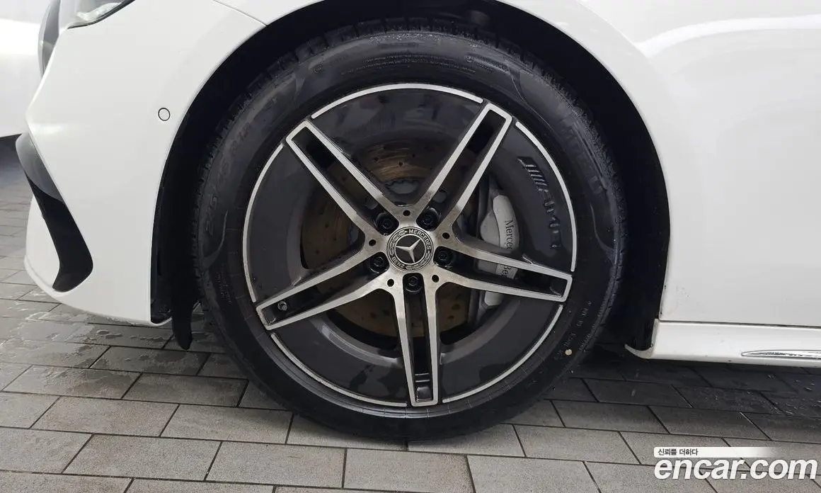 Mercedes-Benz E-Class 2026 2.0 автомат (гидро), фото 5