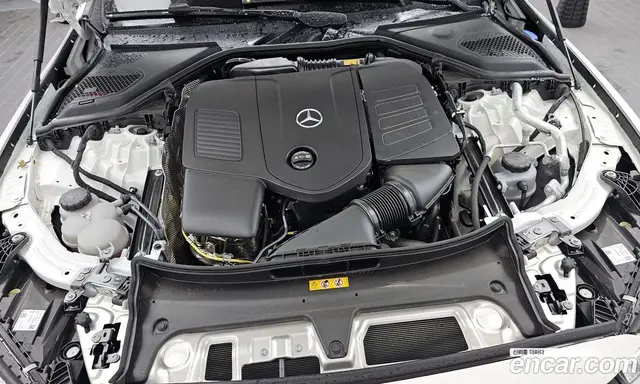 Mercedes-Benz E-Class 2026 2.0 автомат (гидро), миниатюра 6