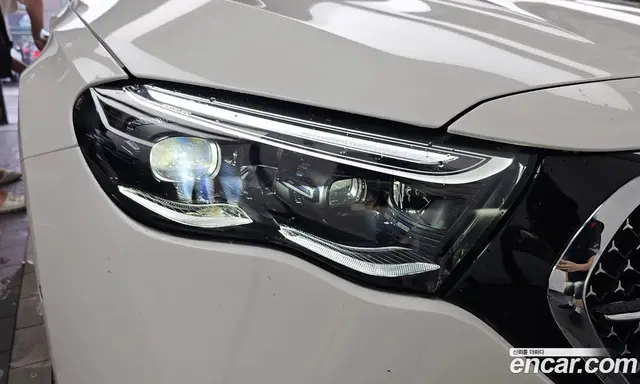 Mercedes-Benz E-Class 2026 2.0 автомат (гидро), миниатюра 8