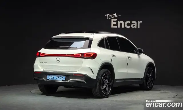 Mercedes-Benz EQA 2024 0.2 автомат (гидро), миниатюра 2