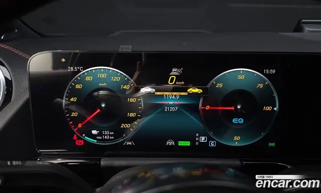 Mercedes-Benz EQA 2024 0.2 автомат (гидро), миниатюра 11