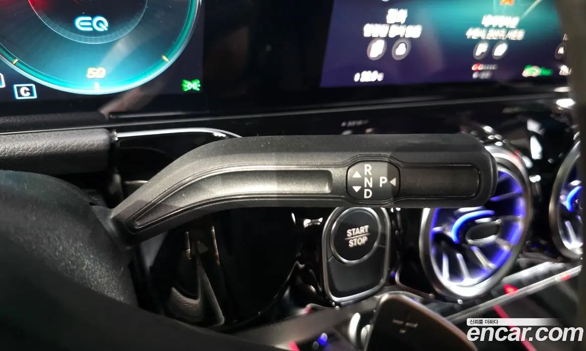 Mercedes-Benz EQA 2024 0.2 автомат (гидро), фото 12