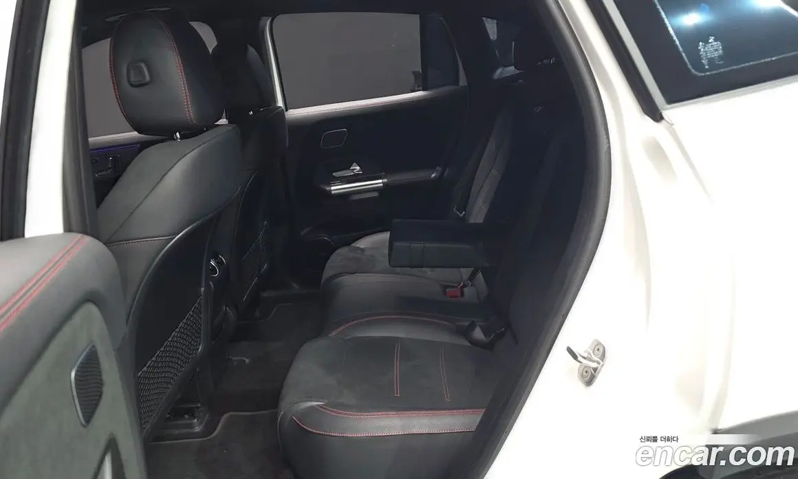 Mercedes-Benz EQA 2024 0.2 автомат (гидро), фото 18
