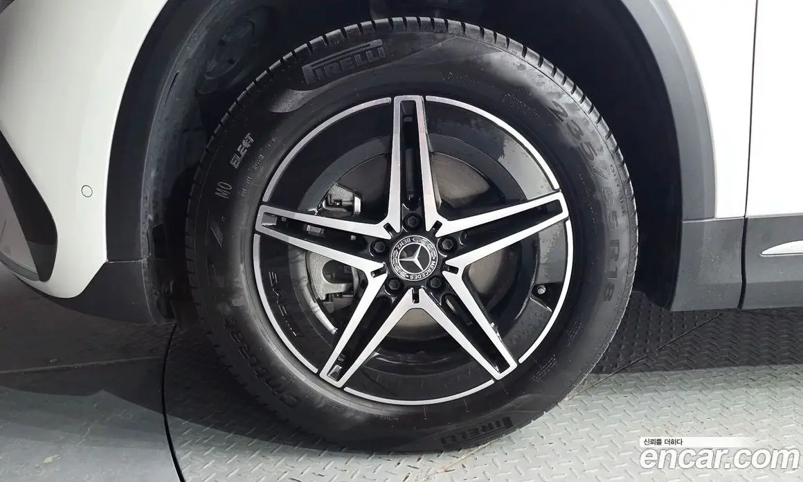 Mercedes-Benz EQA 2024 0.2 автомат (гидро), фото 5