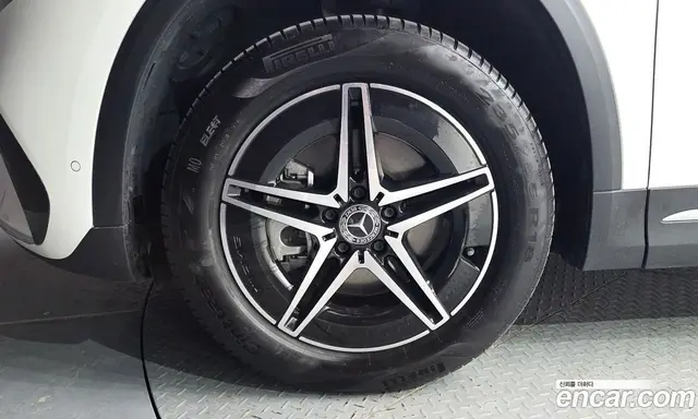 Mercedes-Benz EQA 2024 0.2 автомат (гидро), миниатюра 5