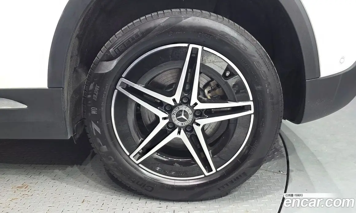 Mercedes-Benz EQA 2024 0.2 автомат (гидро), фото 7