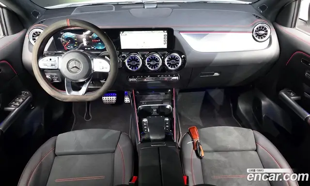Mercedes-Benz EQA 2024 0.2 автомат (гидро), миниатюра 10