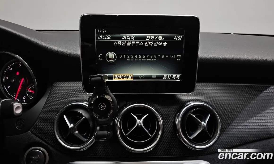 Mercedes-Benz GLA-Class 2017 2.0 автомат (гидро), фото 20