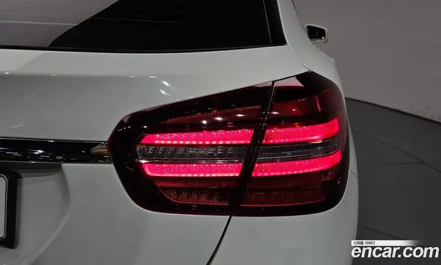 Mercedes-Benz GLA-Class 2017 2.0 автомат (гидро), миниатюра 9