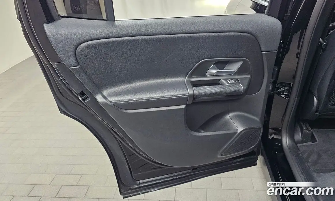 Mercedes-Benz GLB-Class 2021 1.9 автомат (гидро), фото 14