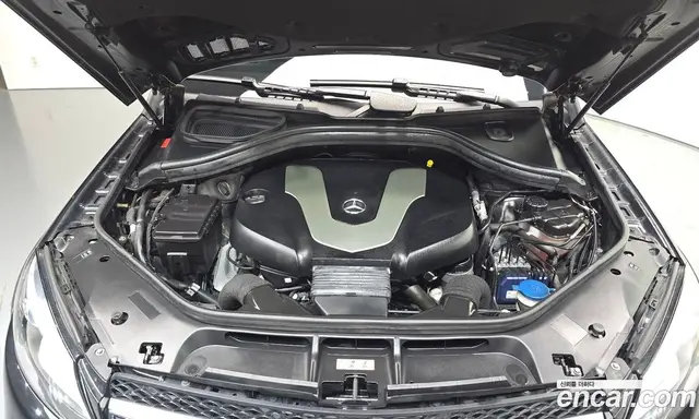 Mercedes-Benz GLE-Class 2016 3.0 автомат (гидро), миниатюра 6