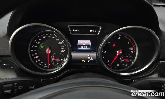 Mercedes-Benz GLE-Class 2016 3.0 автомат (гидро), миниатюра 8