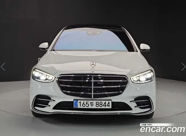 Mercedes-Benz S-Class 2024 3.0 автомат (гидро), миниатюра 2