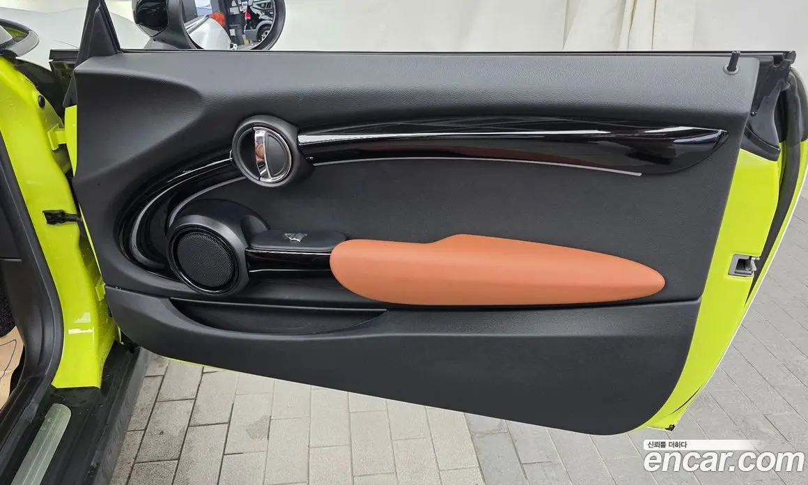 Mini Cooper Convertible 2022 2.0 автомат (гидро), фото 15