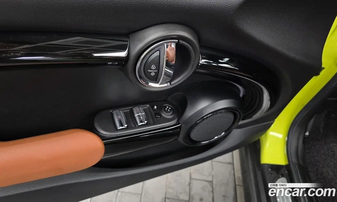 Mini Cooper Convertible 2022 2.0 автомат (гидро), фото 27