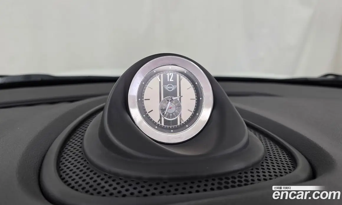 Mini Cooper Convertible 2022 2.0 автомат (гидро), фото 28