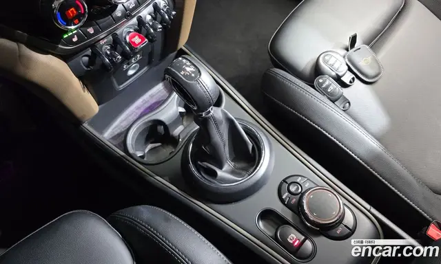 Mini Countryman 2017 2.0 автомат (гидро), миниатюра 12