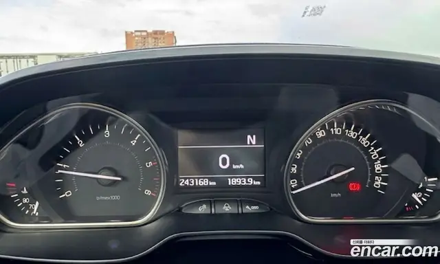 Peugeot 2008 2016 1.6 автомат (гидро), миниатюра 8