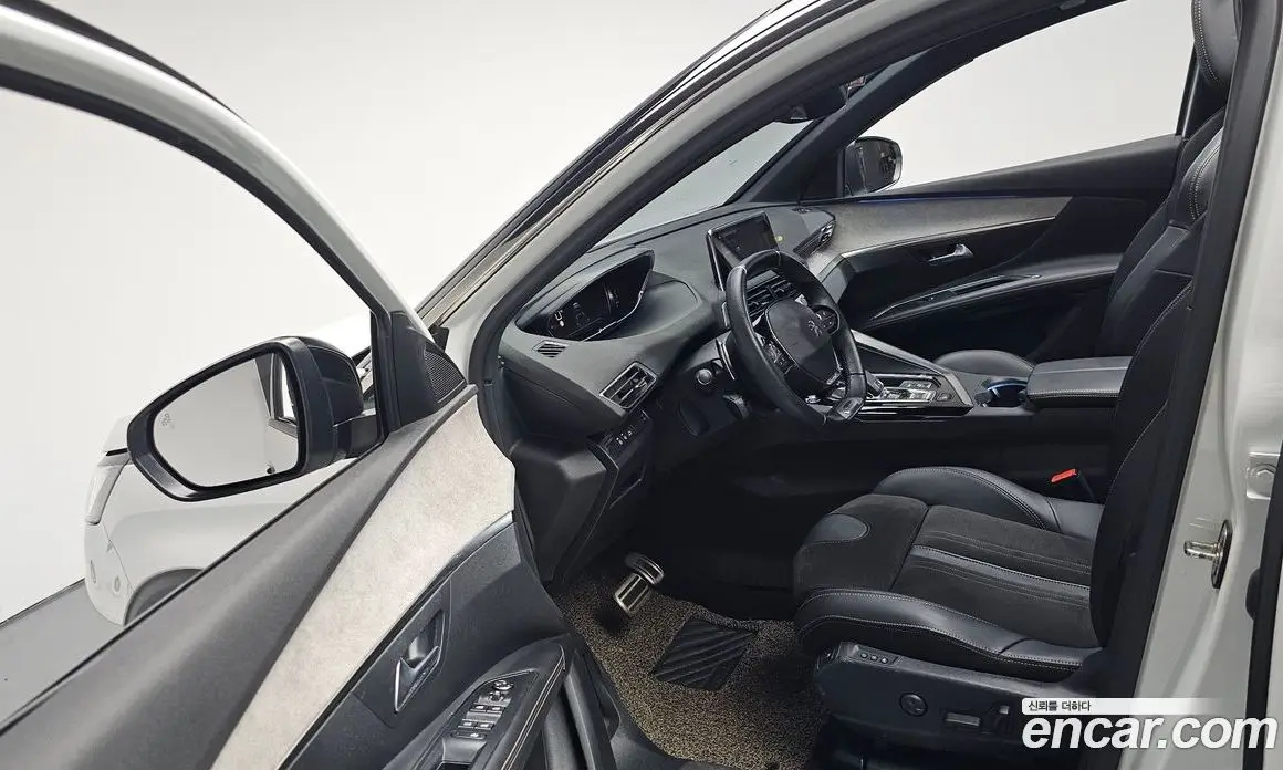 Peugeot 3008 2022 1.5 автомат (гидро), фото 12 Peugeot 3008 2022 1.5 автомат (гидро), фото 12