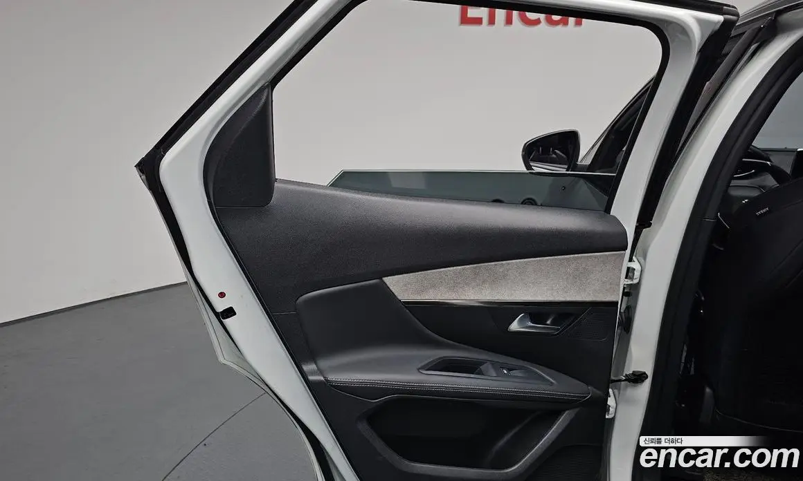 Peugeot 3008 2022 1.5 автомат (гидро), фото 14 Peugeot 3008 2022 1.5 автомат (гидро), фото 14