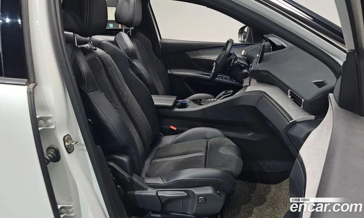 Peugeot 3008 2022 1.5 автомат (гидро), фото 15 Peugeot 3008 2022 1.5 автомат (гидро), фото 15