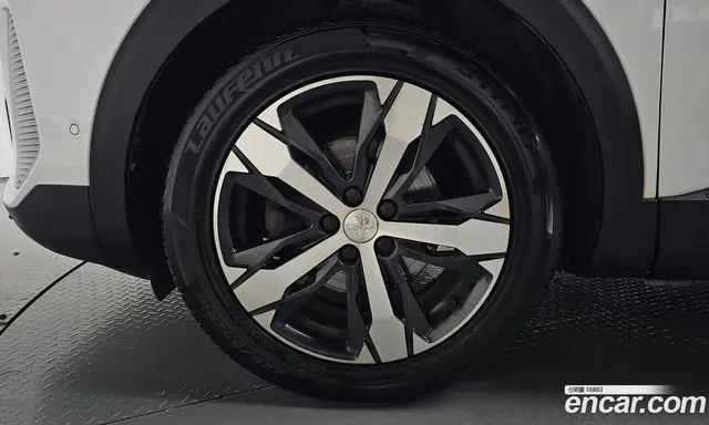 Peugeot 3008 2022 1.5 автомат (гидро), миниатюра 4 Peugeot 3008 2022 1.5 автомат (гидро), миниатюра 4
