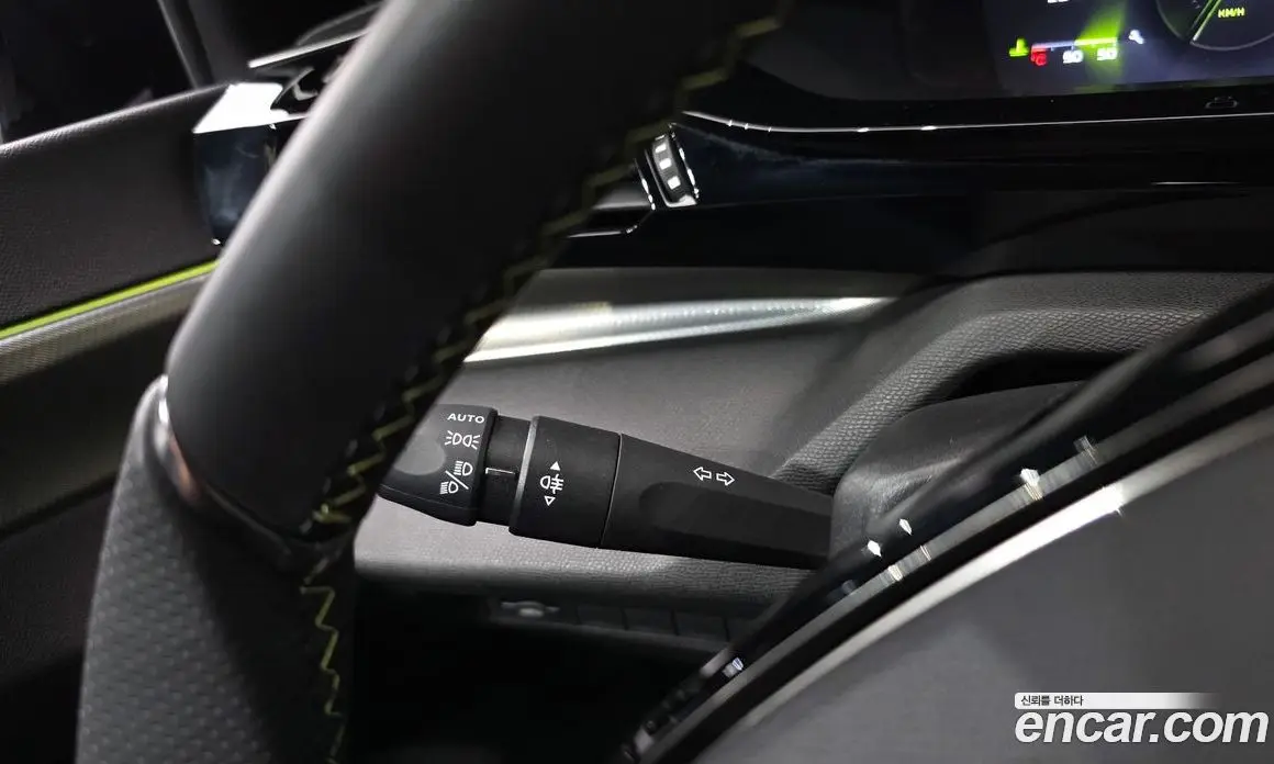 Peugeot 308 2024 1.2 автомат (гидро), фото 29