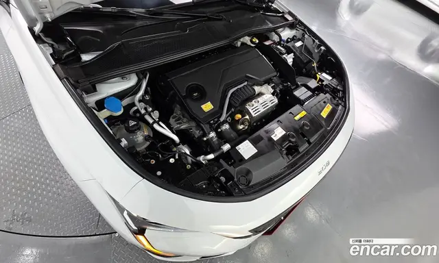 Peugeot 308 2024 1.2 автомат (гидро), миниатюра 6