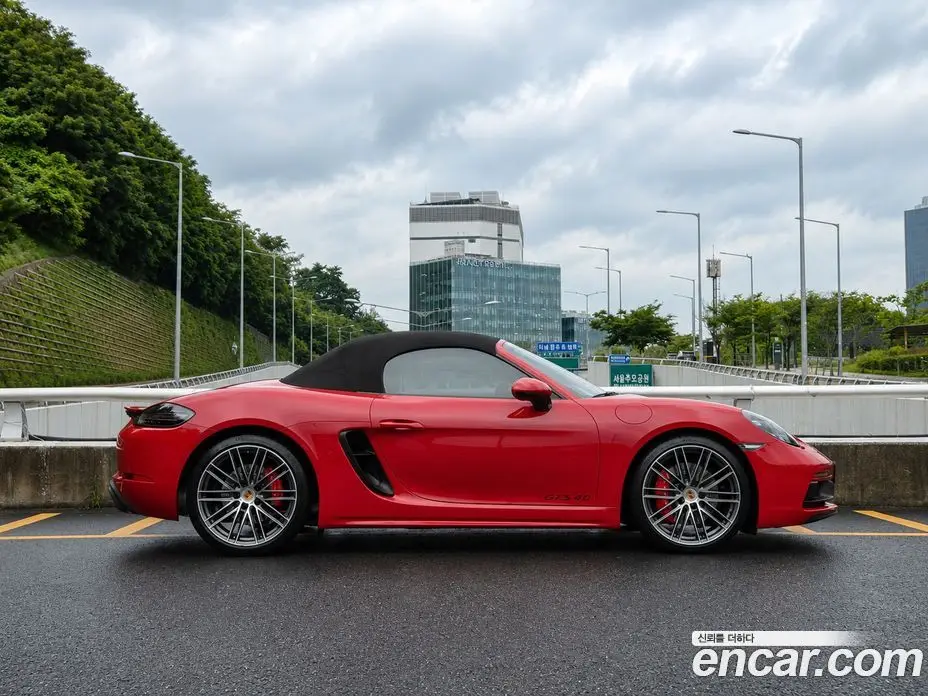 Porsche 718 2022 4.0 автомат (гидро), фото 3